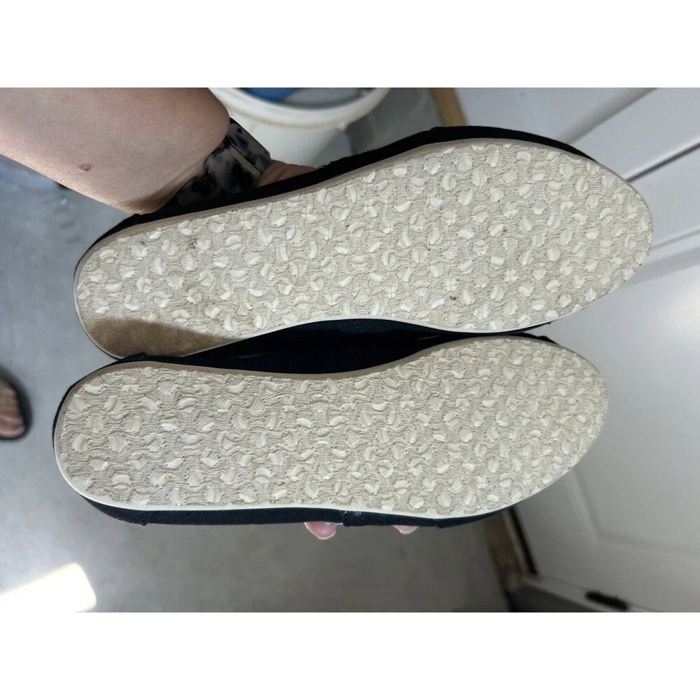 TOMS Women's Canvas Black Slip On Casual Loafers Shoes Size 7 Flats Comfort